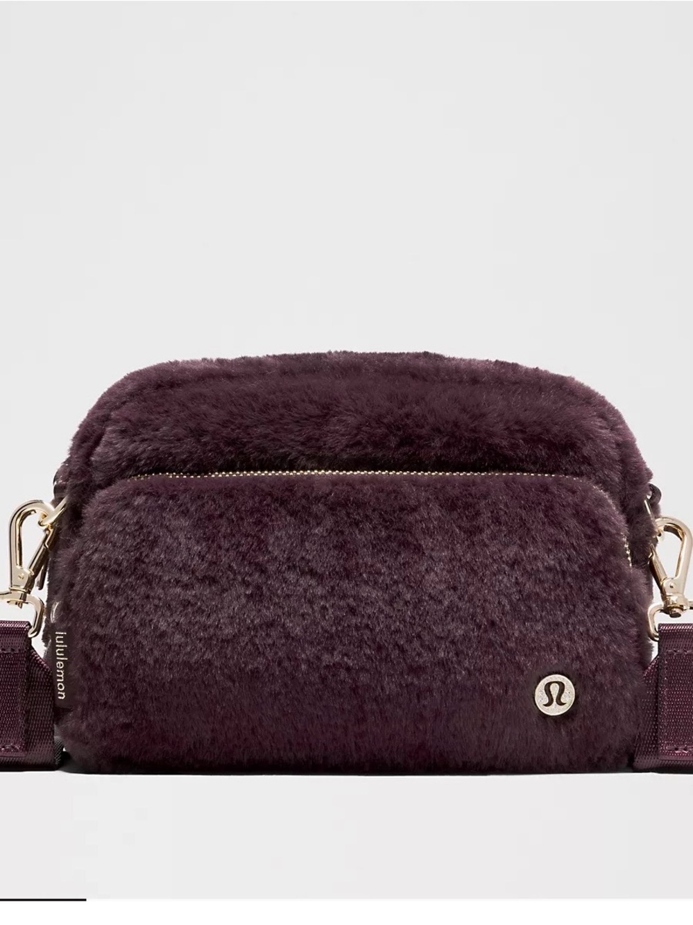 lululemon athletica Plush Sherpa Crossbody in Deep Mauve